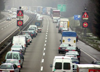 Rettungsgasse - Quelle: bmvit.gv.at