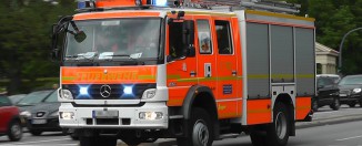 HLF der Feuerwehr Hamburg im Einsatz