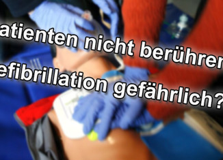 Defibrillator gefährlich bei Berührung des Patienten?